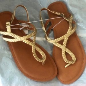Universal Thread Anabel Gold Sandals NWB